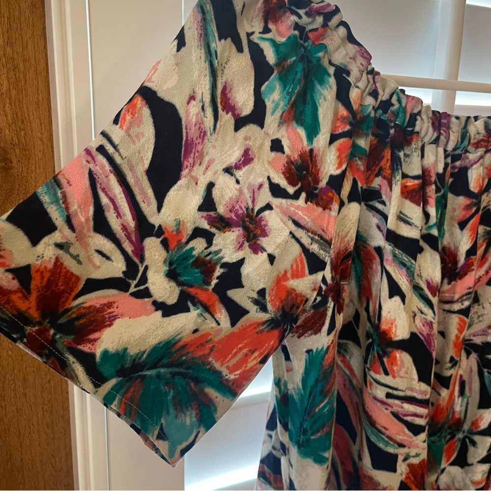 Ella Moss Tahiti Garden Off-The-Shoulder Dress, Small - Picture 6 of 10